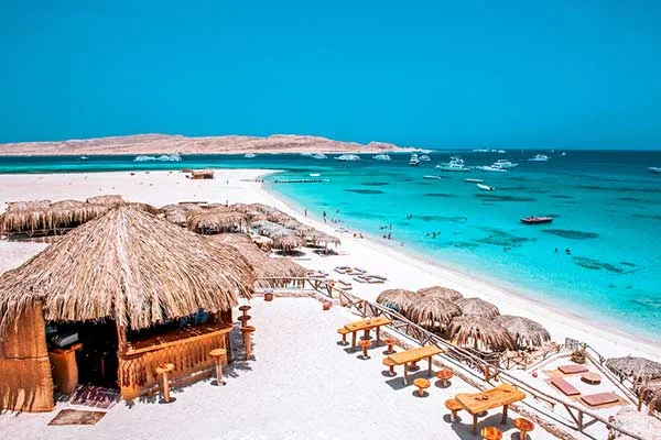 Eden-Island-Hurghada-snorkeling-Trip-with-lunch-7